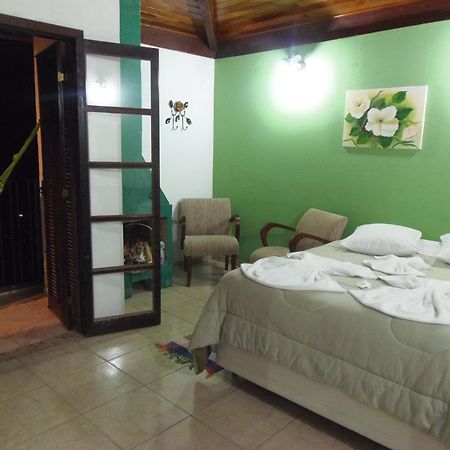 Pousada Vista Verde Cunha Phòng bức ảnh